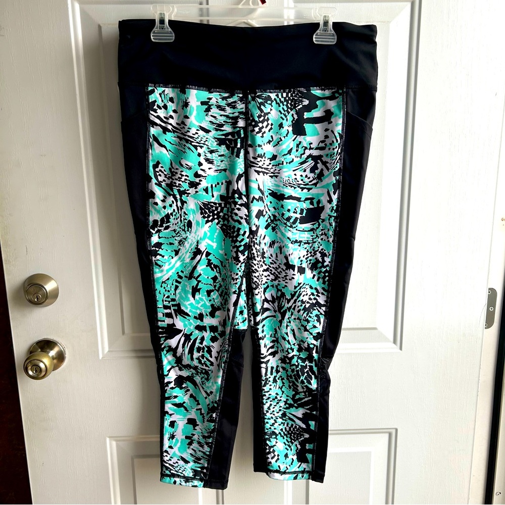 Rise By LuLaRoe Women’s Plus Size 1X Active Wear Cropped Legging